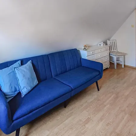 Two-bedroom In Nowe Warpno